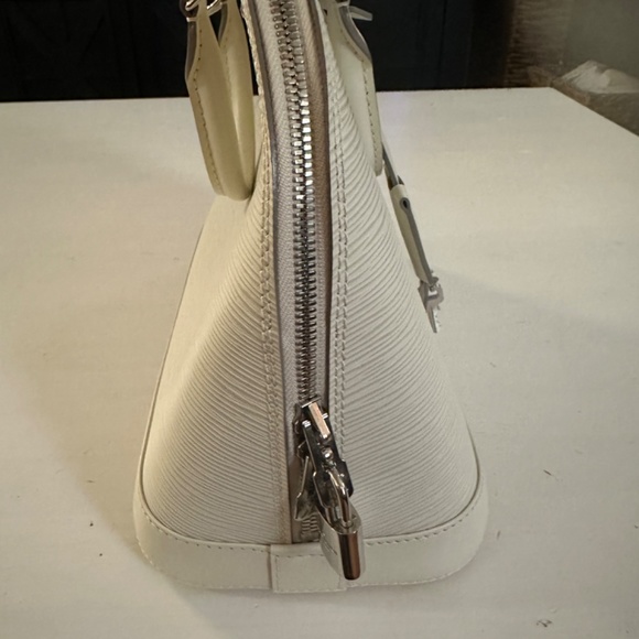 LV Epi Alma Cream - Picture 6 of 16